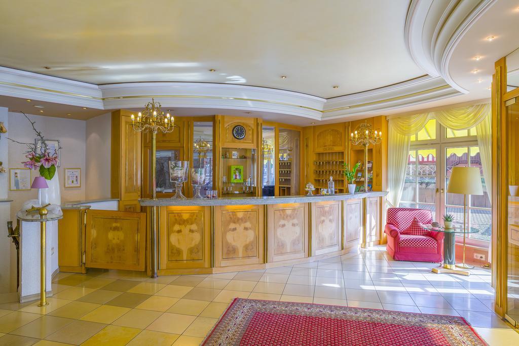 Hotel Krone Alzenau Dış mekan fotoğraf