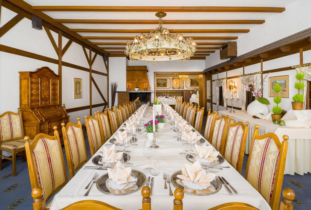 Hotel Krone Alzenau Dış mekan fotoğraf