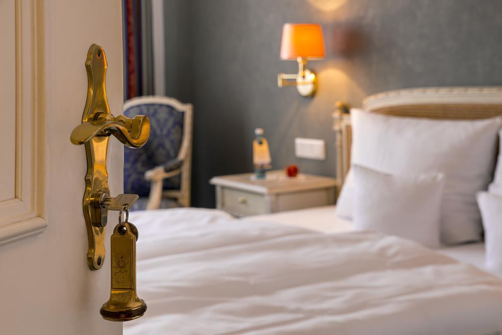 Hotel Krone Alzenau Dış mekan fotoğraf